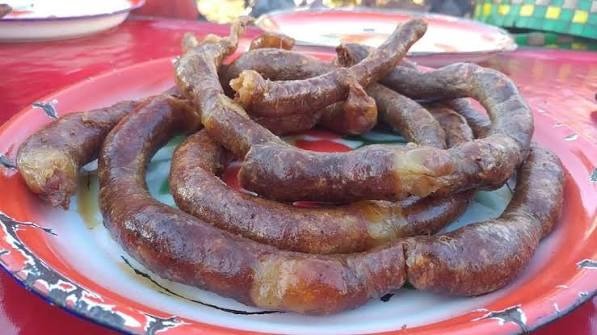 sosisy , eau de riz grillé